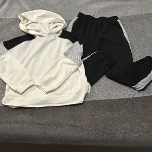 Soft cute jogger set